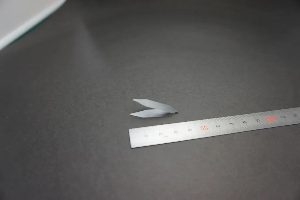 薄板ばね ステンレス(t0.5mm) | 株式会社山内スプリング製作所